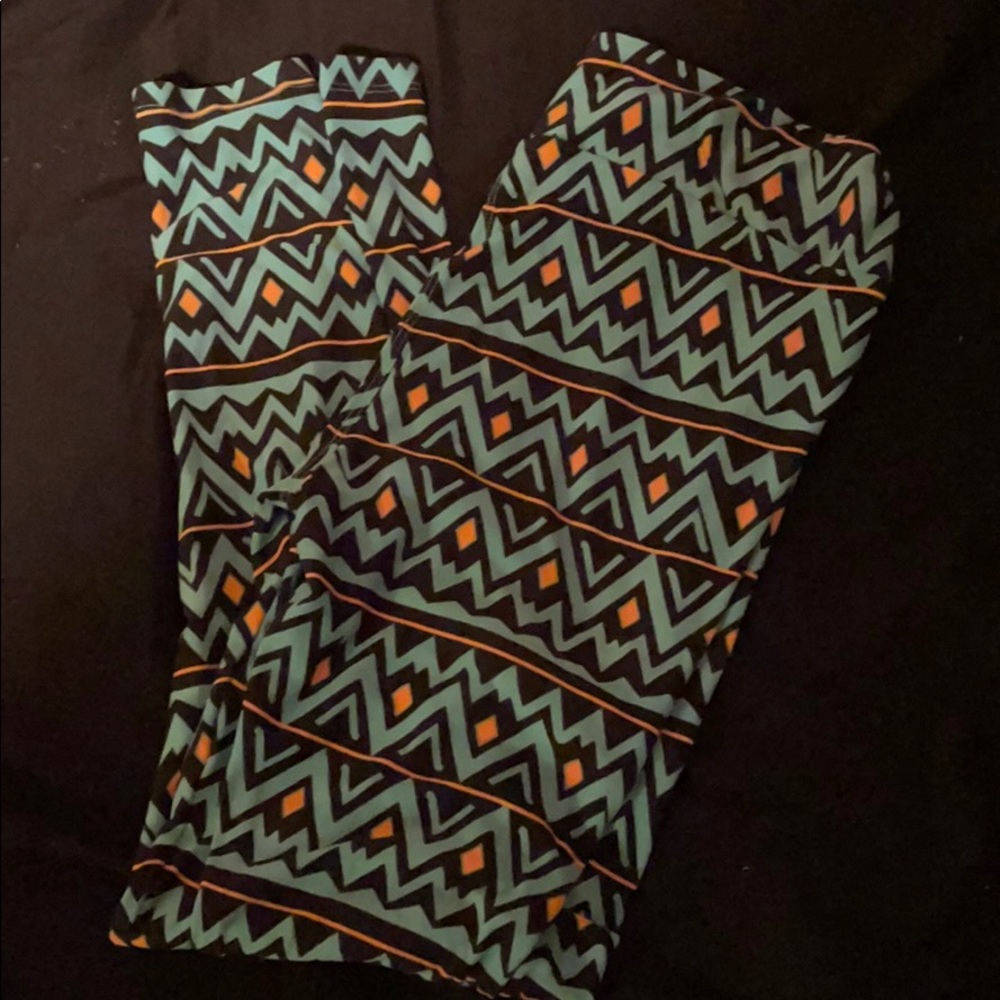 NWOT LULAROE LEGGINGS